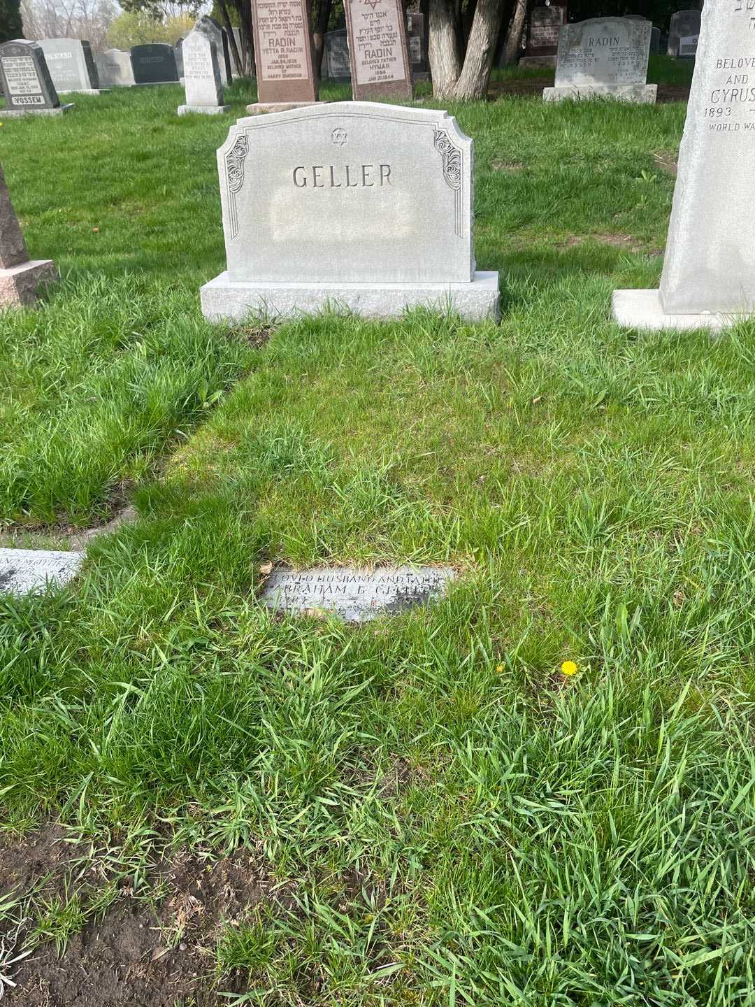Abraham B. Geller's grave. Photo 2