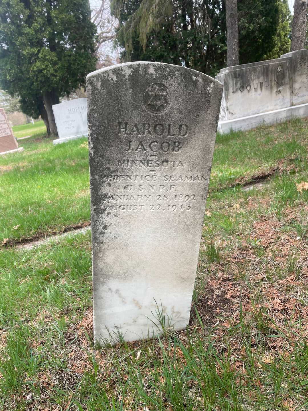Harold Jacob's grave. Photo 1