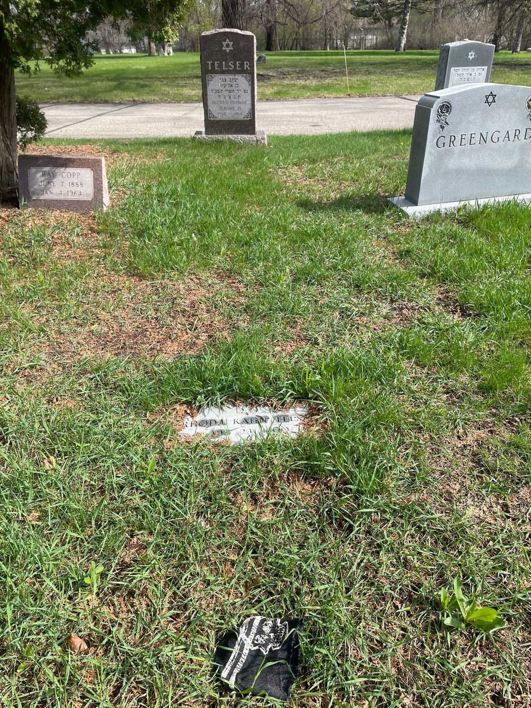 Rhoda Kahn Telser's grave. Photo 2